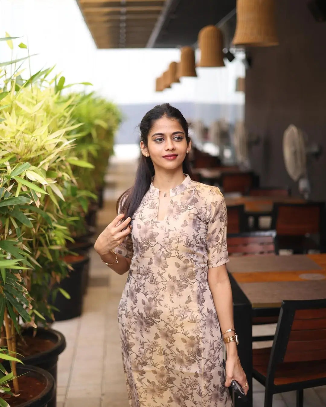 GOLDEN SWAY KURTI