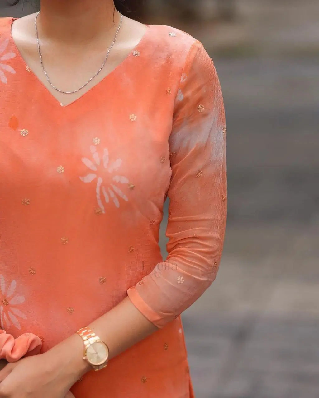 ORANGE KURTI WITH SCRUNCHIES